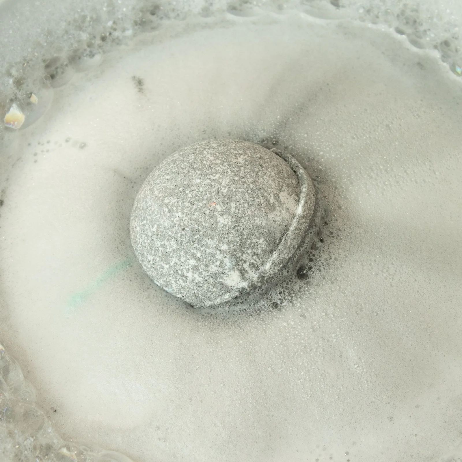 Bomba do kúpeľa s kameňom Elemental Air, 220 g – fotka 3