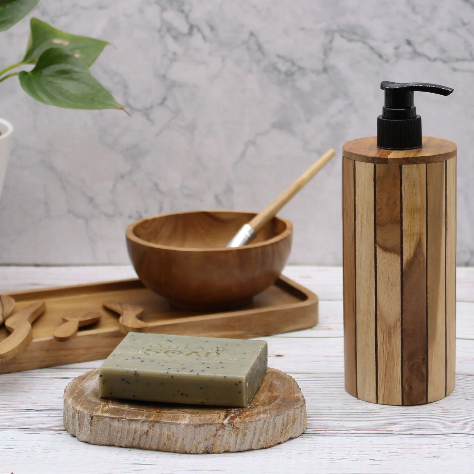 Dávkovač mydla z dreva teak – okrúhly, 200 ml – fotka 4