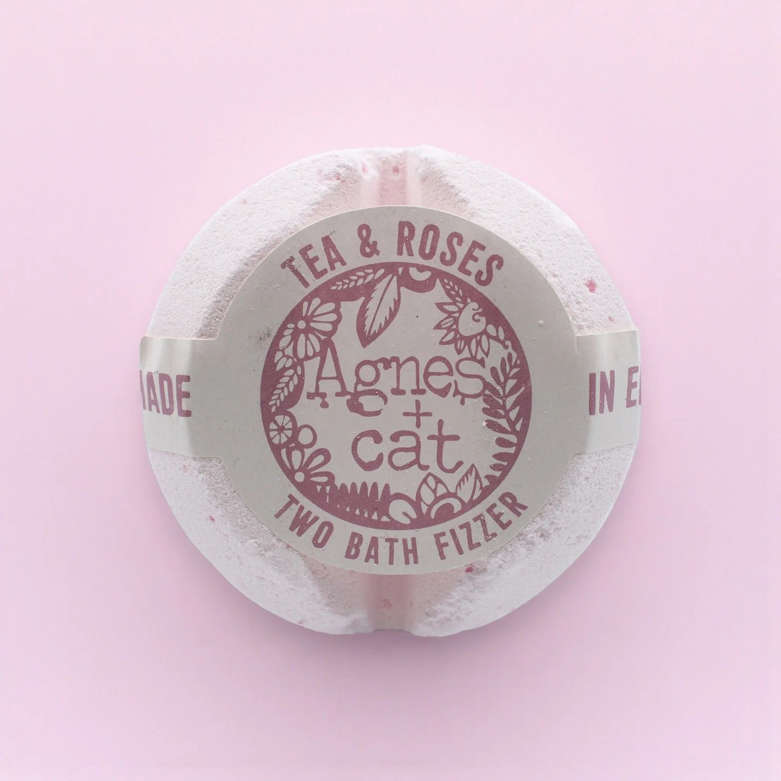 Bomba do kúpeľa Agnes + Cat Tea & Roses – čaj a ruže, 210 g – fotka 1