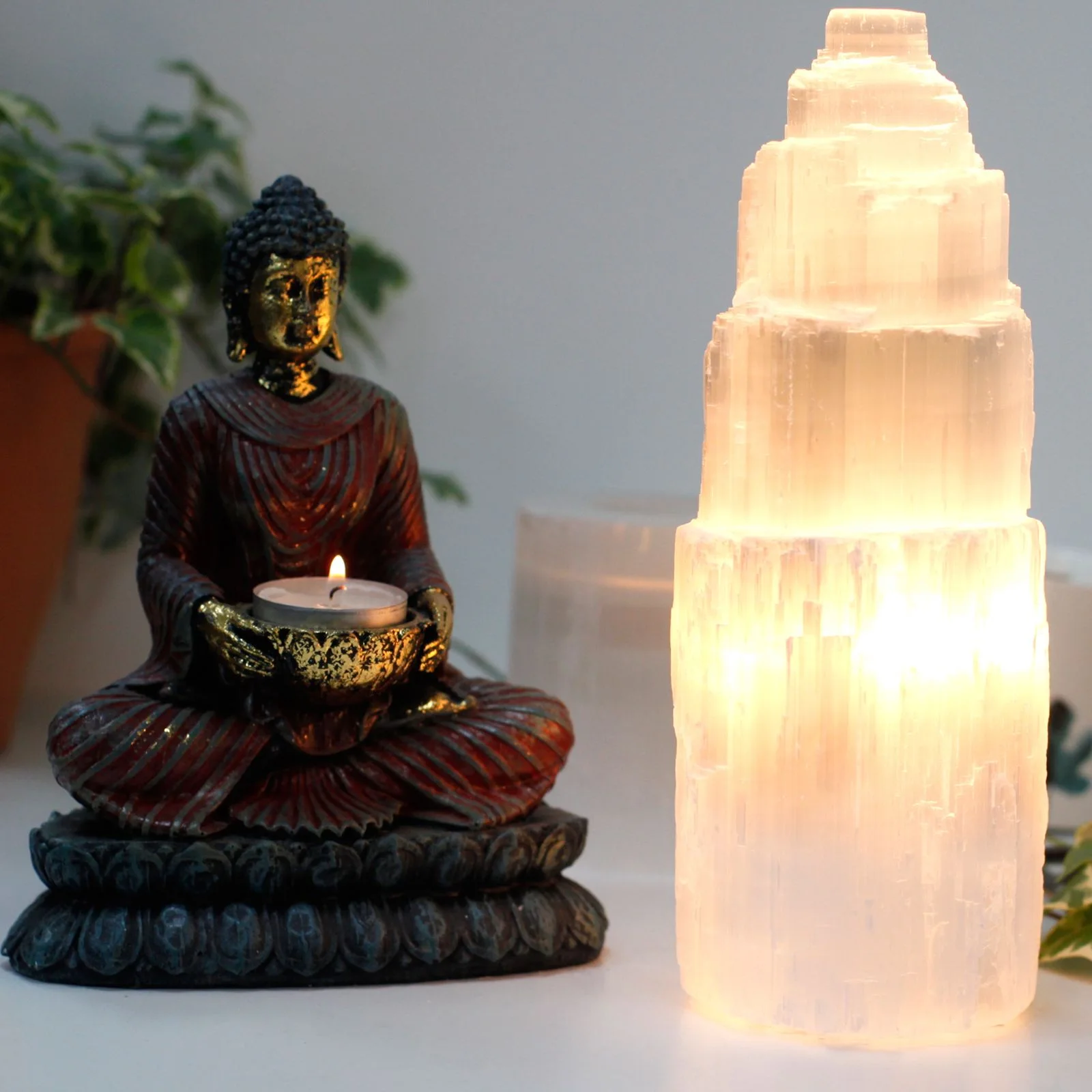 Selenitová lampa v tvare veže, 25 cm – fotka 1