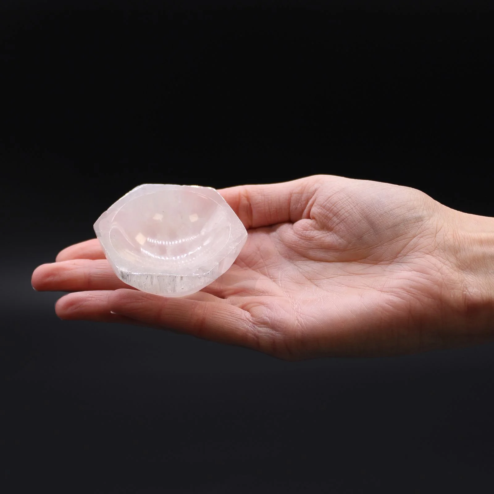 Šesťhranná miska zo selenitu, 6 cm – fotka 1