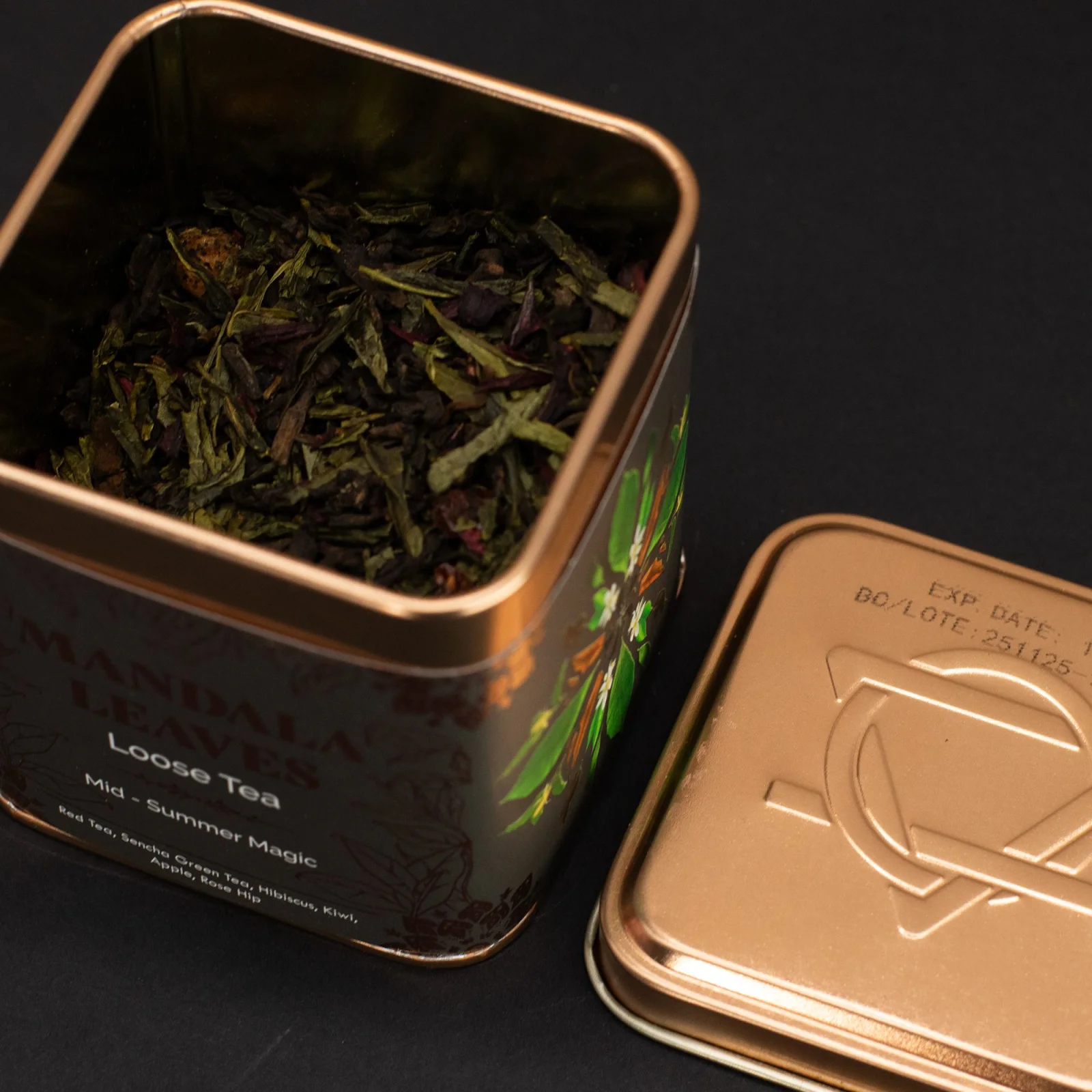 Ovocný čaj Mid-summer Magic – pu-erh a sencha, 50 g, plechovka – fotka 6