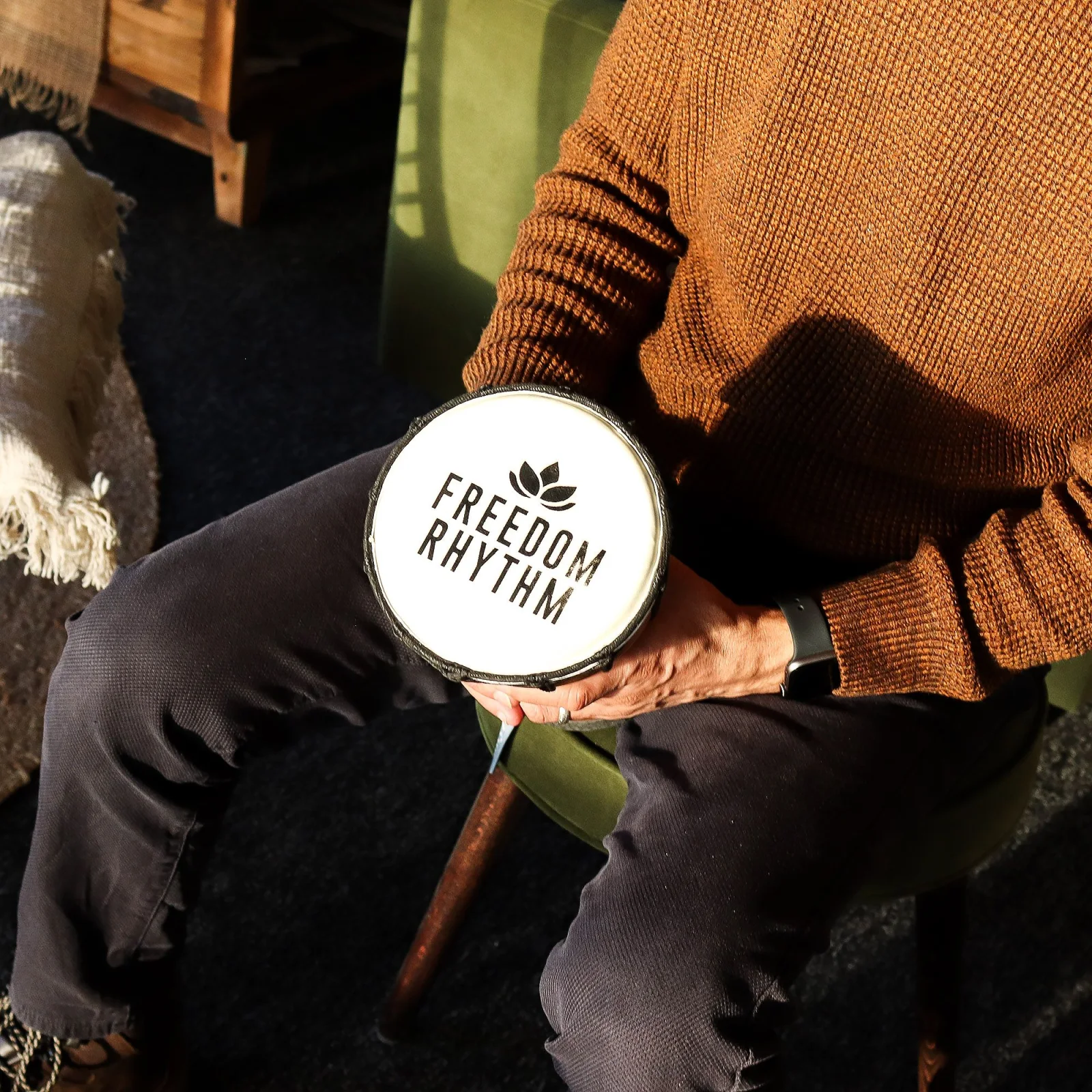 Djembe Pro Freedom Rhythm – vyšší tón, 30 cm – fotka 4