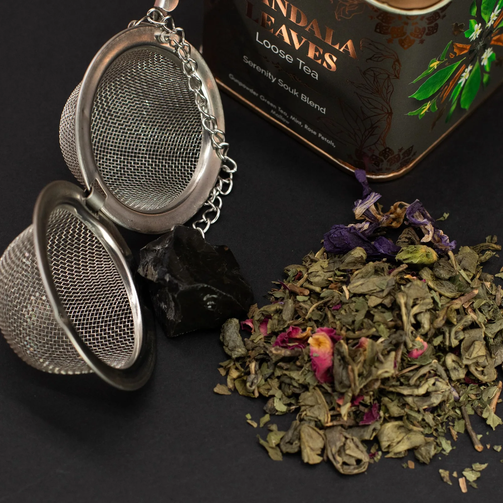 Zelený čaj Serenity Souk – mäta a ružové lupienky, 50 g, plechovka – fotka 5