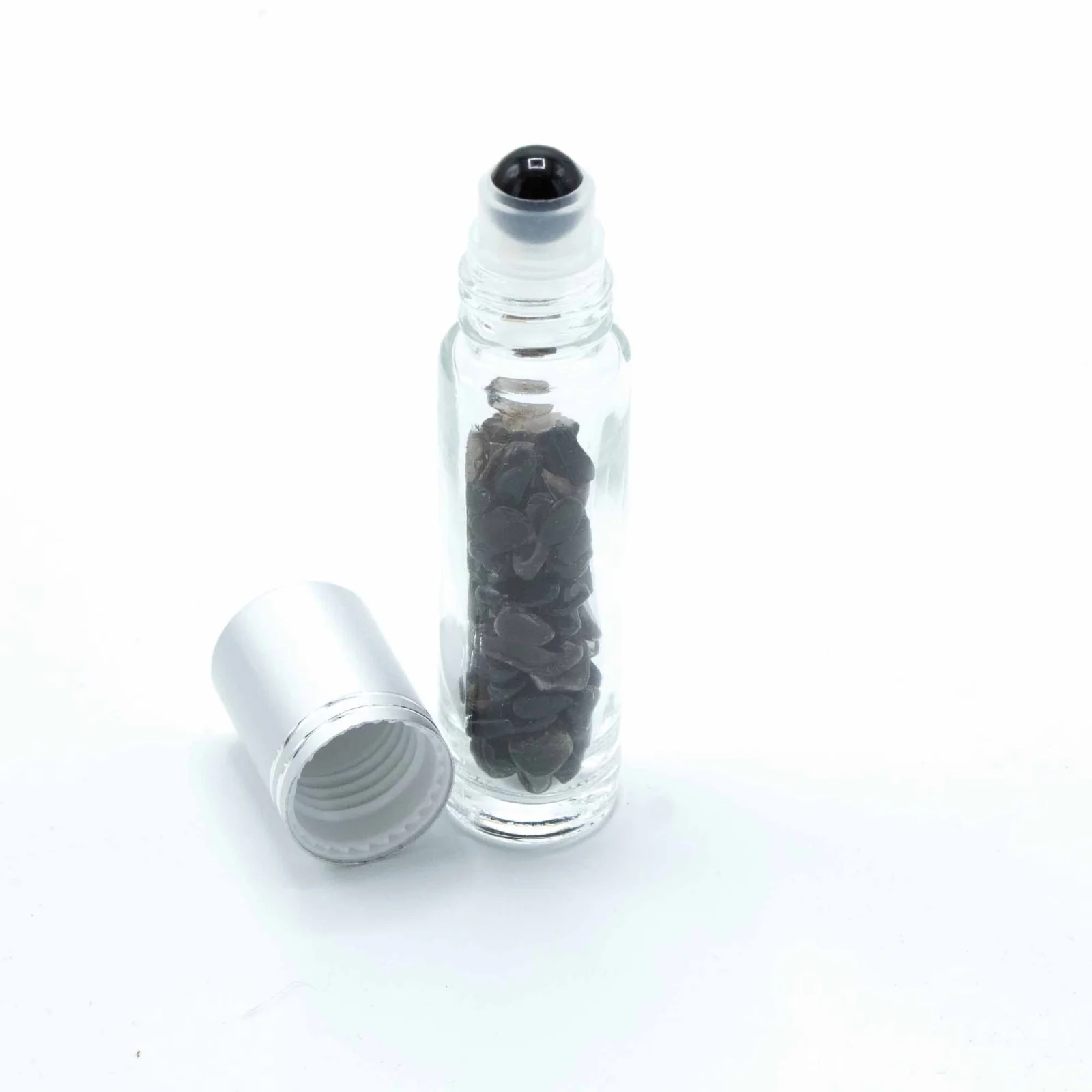 Roll-on fľaštička s čiernym turmalínom, 5 ml – strieborné viečko – fotka 3
