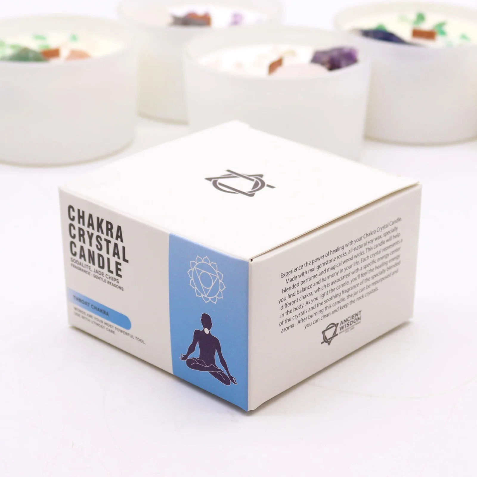 Sójová sviečka s kryštálmi Throat Chakra – Gentle Reasons, 17 hodín – fotka 2