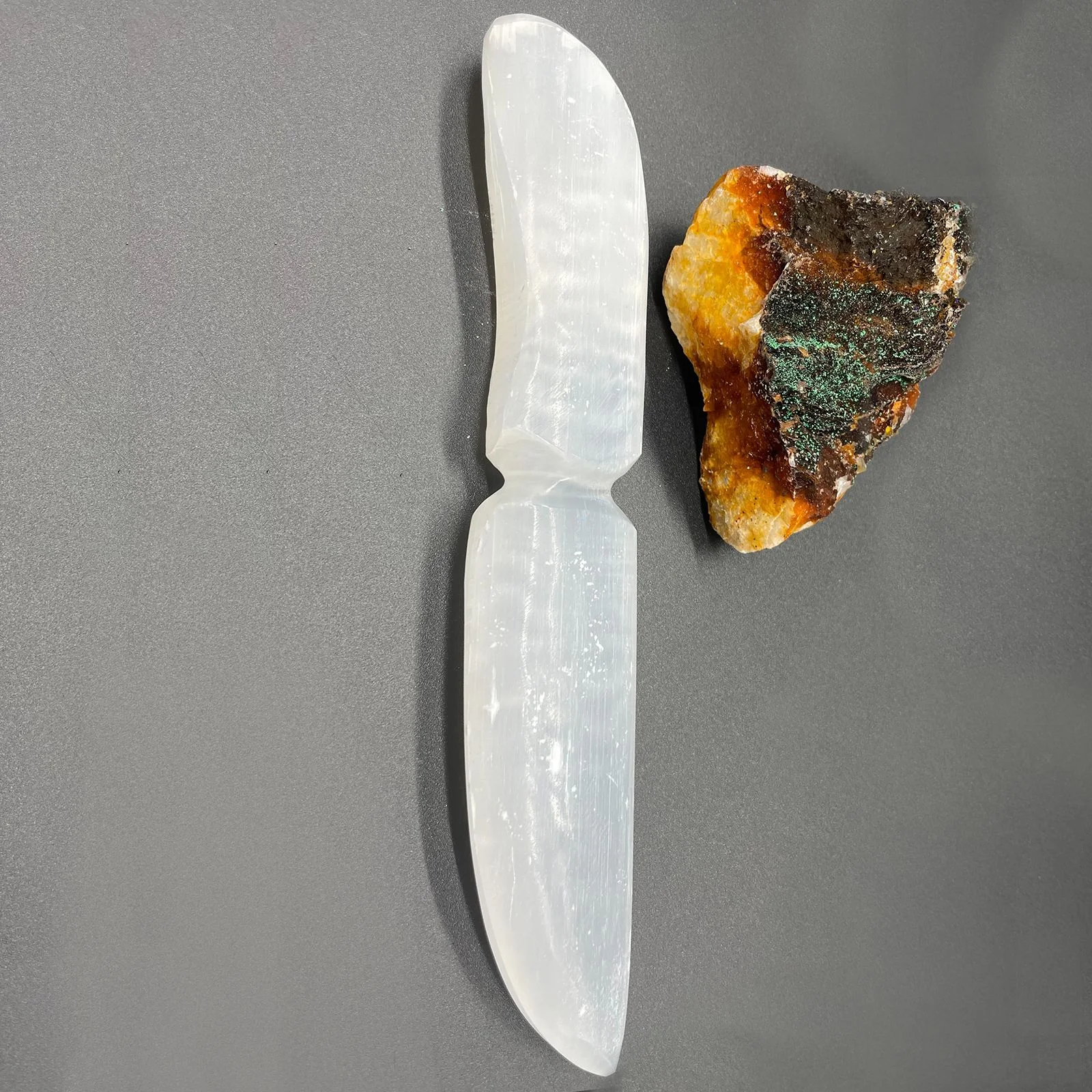 Selenitový rituálny nôž – klasický, 20 cm – fotka 6