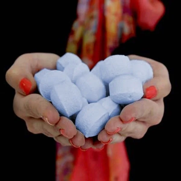 Šumivé tablety do kúpeľa Chill Pills – bergamot a levanduľa, 1,3 kg – fotka 2
