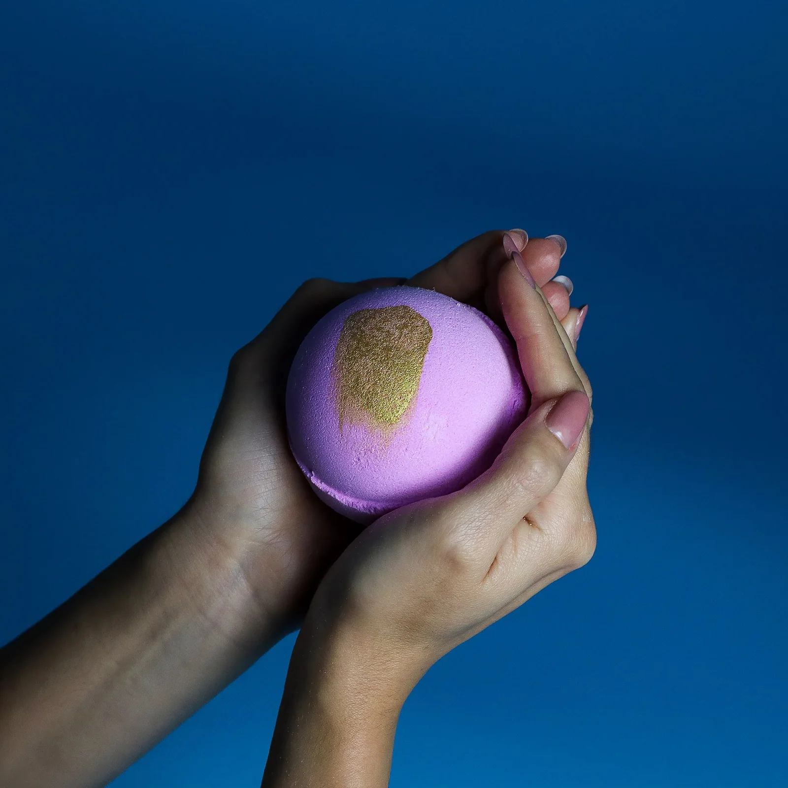 Veľká bomba do kúpeľa Pink Charlotte, 235 g – fotka 1