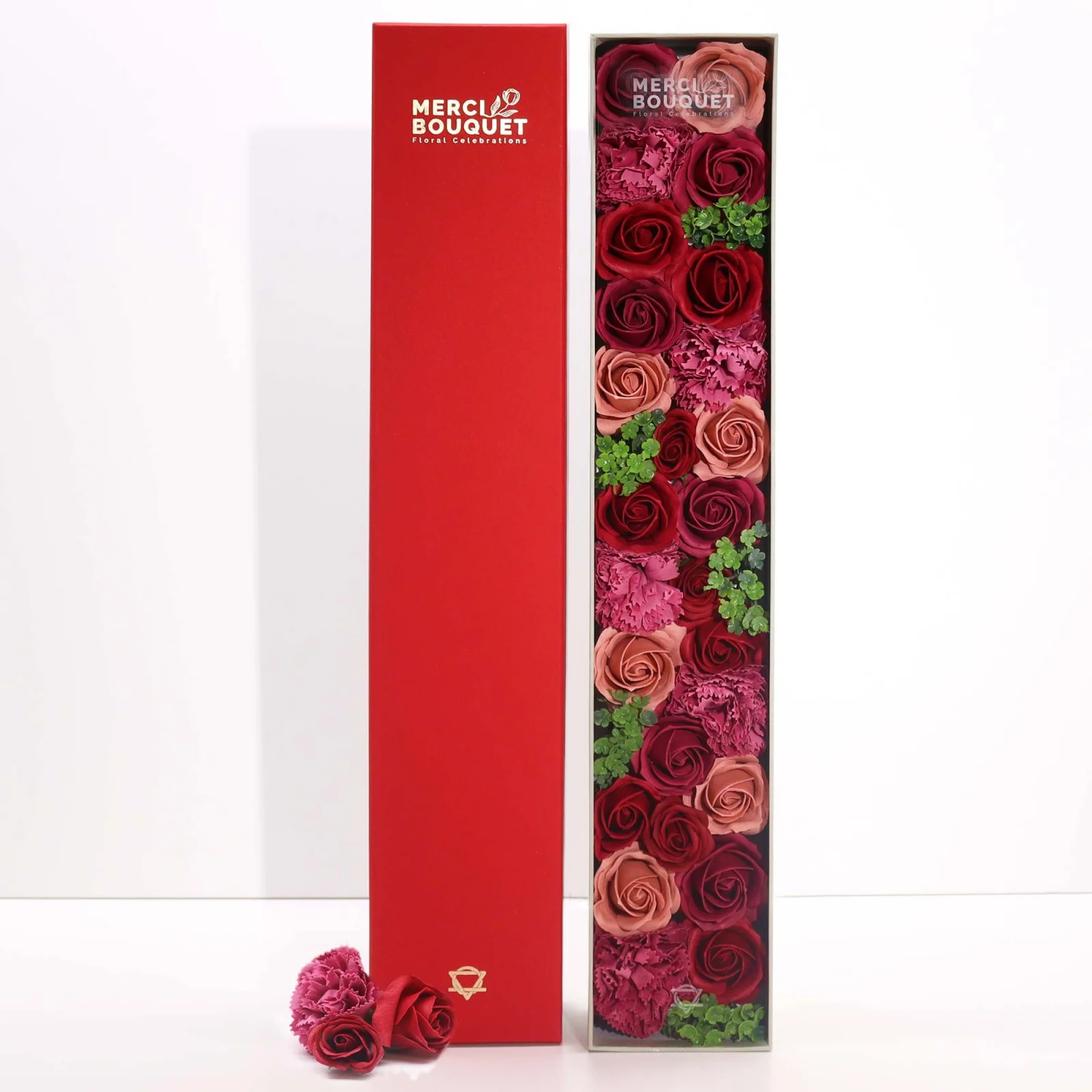 Extra dlhý box s mydlovými ružami – vintage – fotka 1