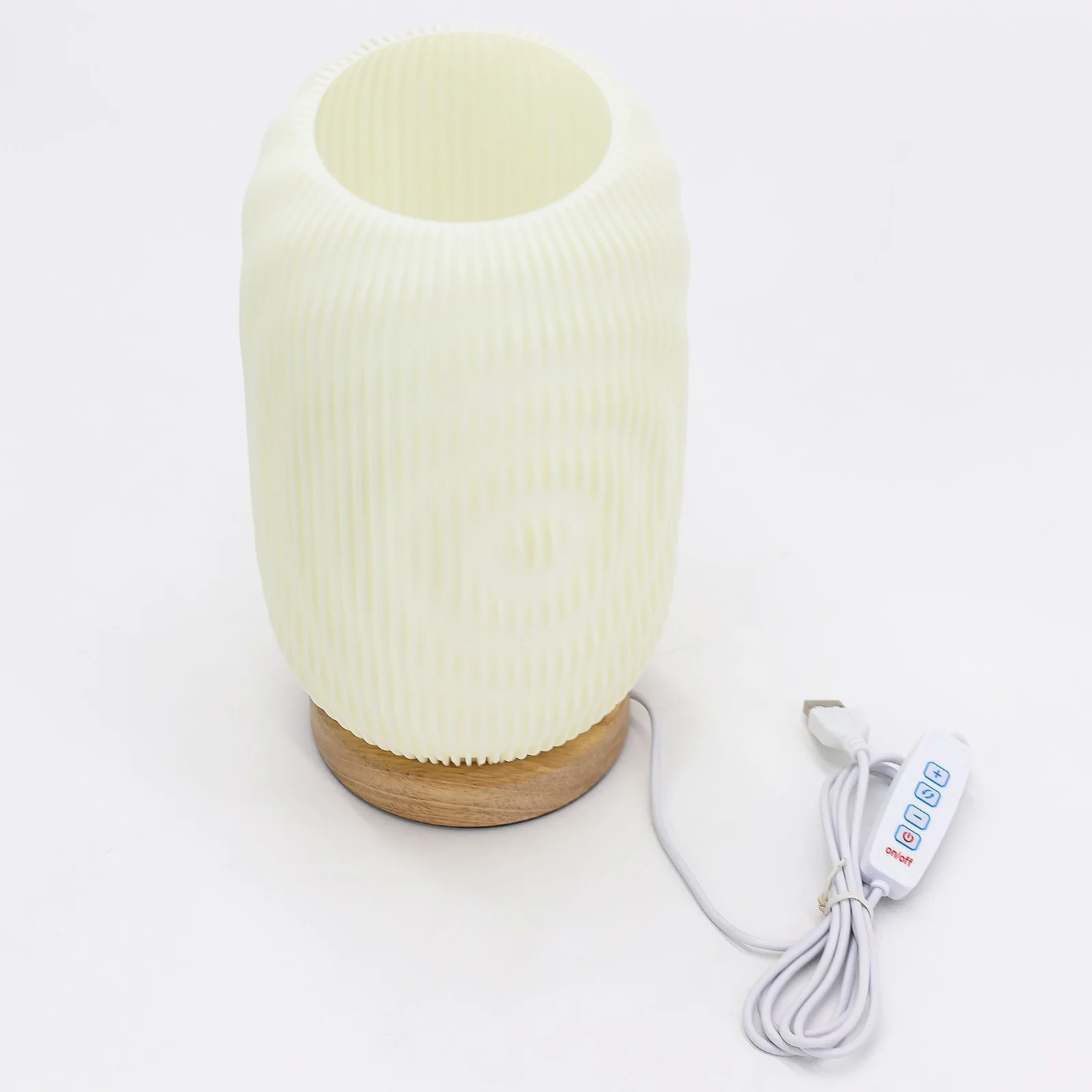 Lampa New Wave Modern Twisted – USB, 3 stupne jasu – fotka 4