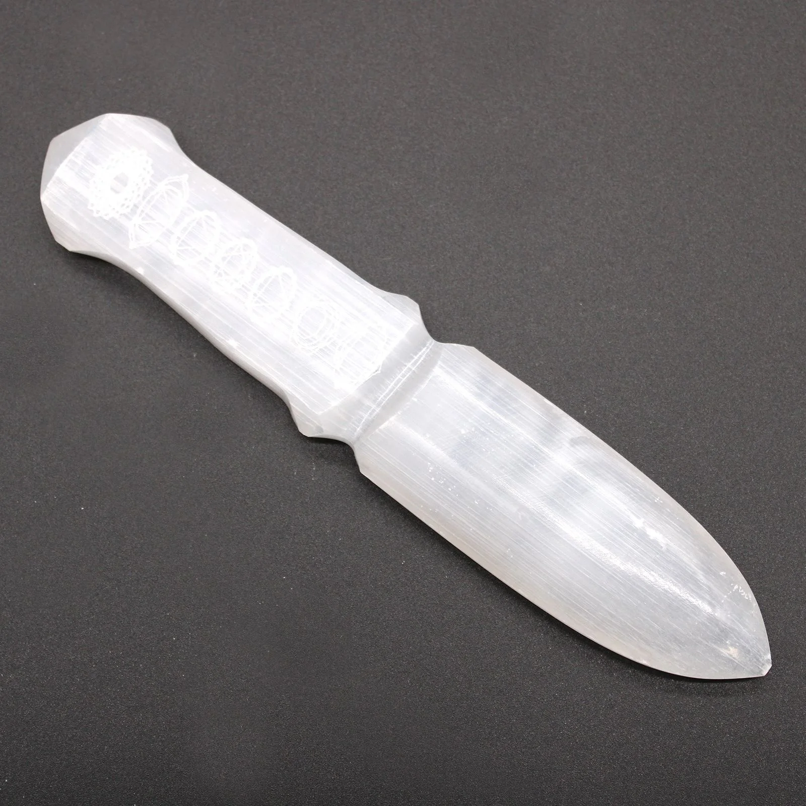 Selenitový rituálny nôž – Chakra, 20 cm – fotka 1