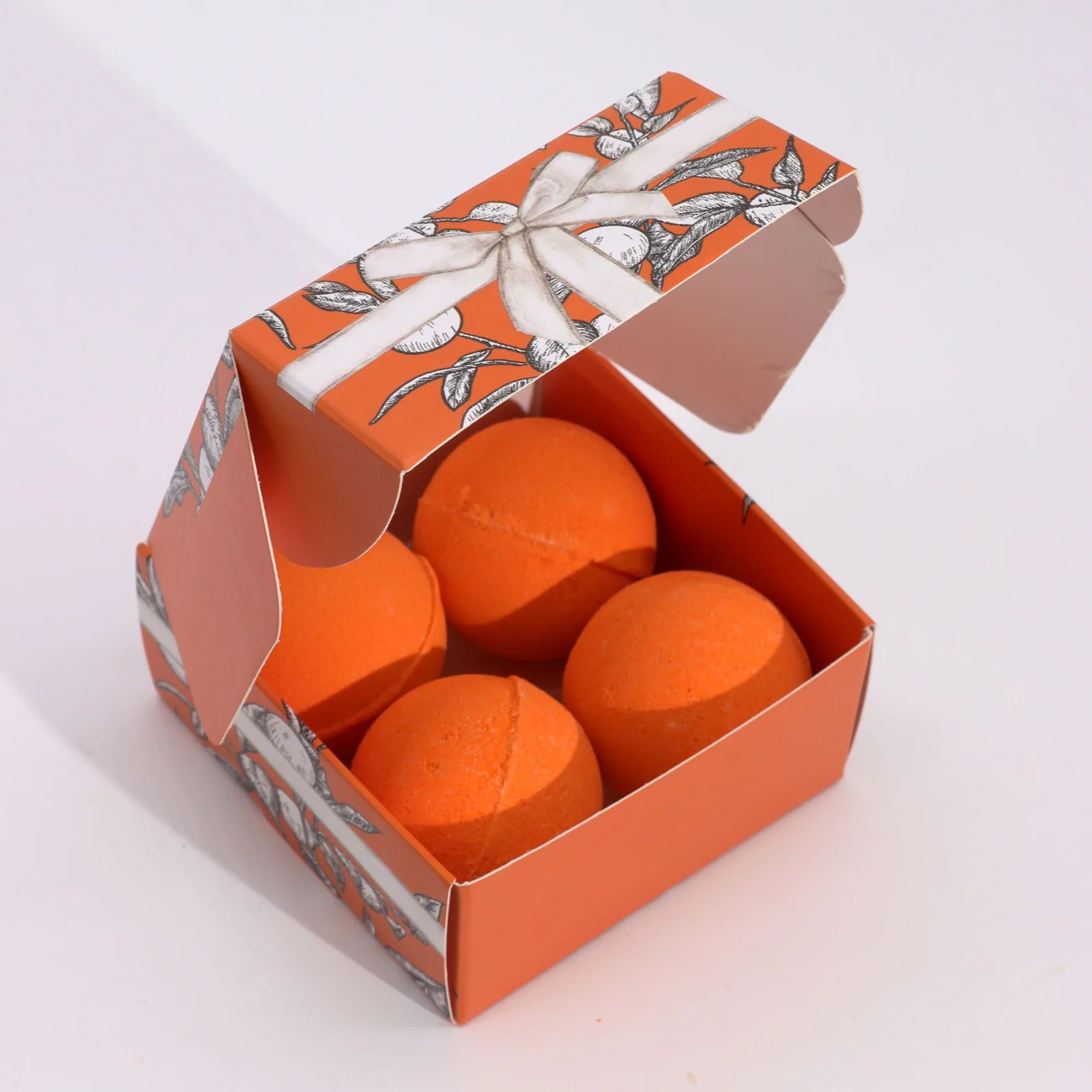 Sada bômb do kúpeľa s vitamínom C – pomaranč a citrón, 4 × 115 g – fotka 1