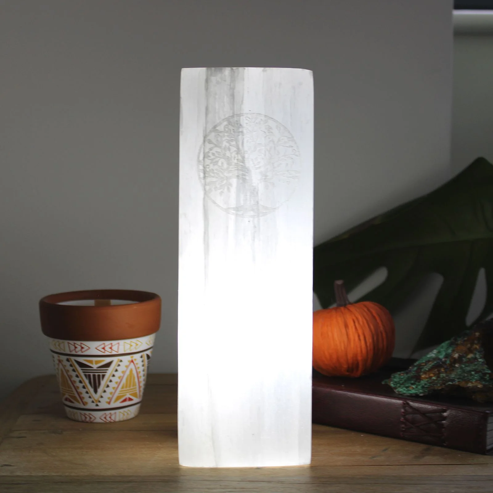 Selenitová lampa v tvare bloku – motív Strom života, 25 cm – fotka 1