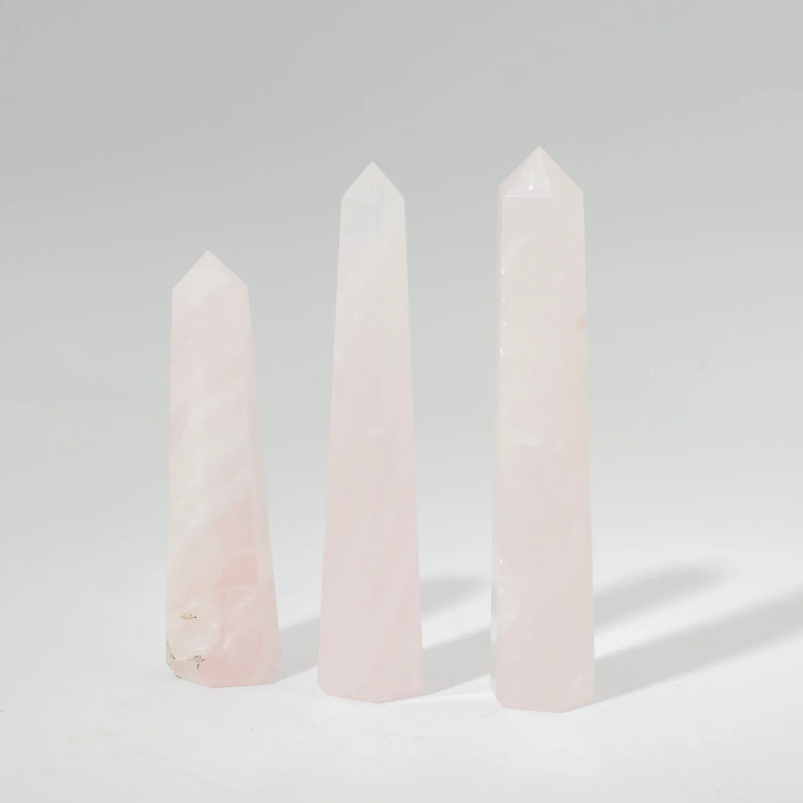 Šesťboký obelisk z ruženínu, cca 11 cm – fotka 6