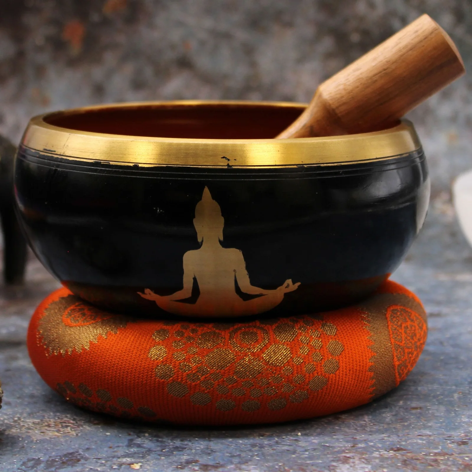 Spievajúca miska Buddha – sada, čierno-oranžová, 14 cm – fotka 6