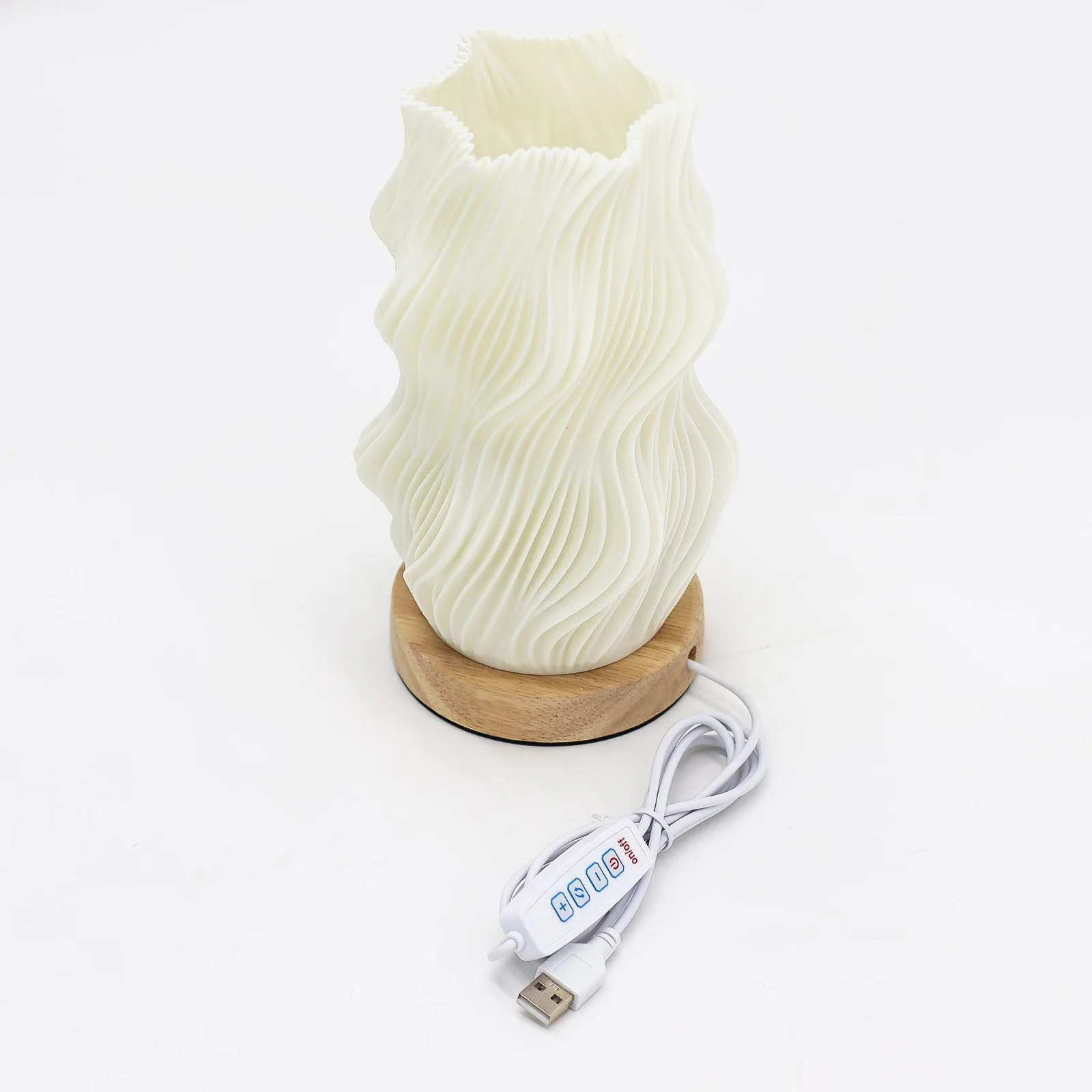 Lampa New Wave Star Twisted – USB-C, 3 stupne jasu – fotka 2