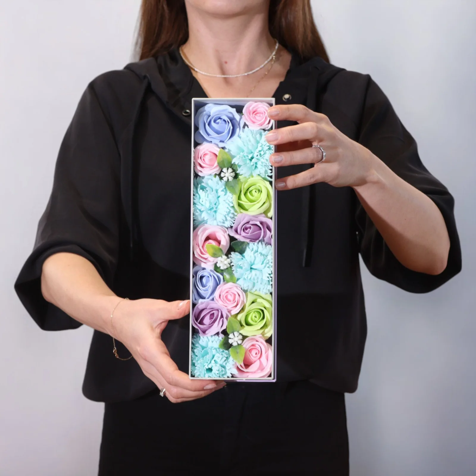 Dlhý box s mydlovými ružami – Baby Blessings, modrá – fotka 2